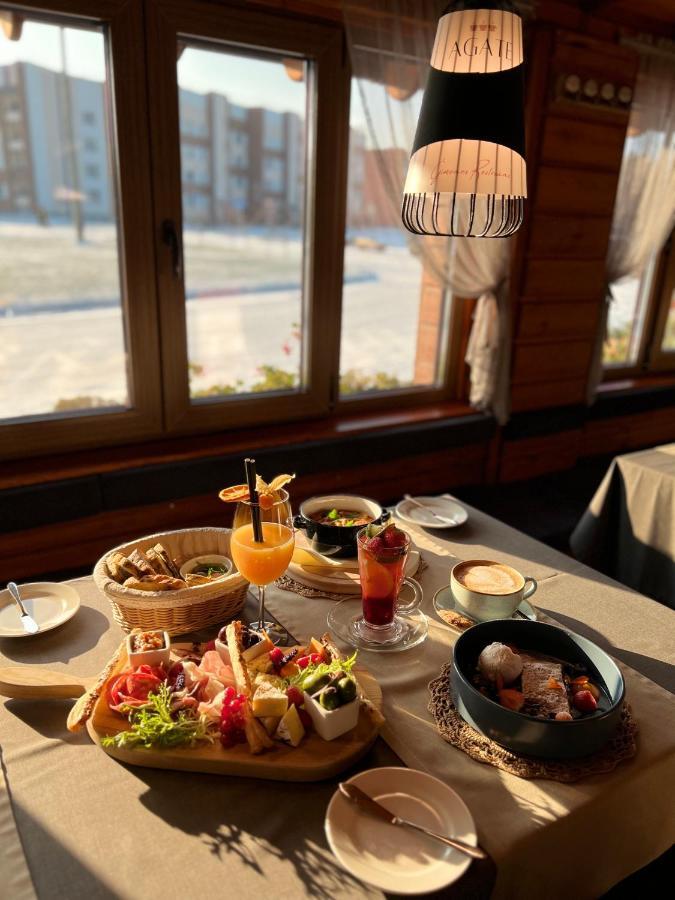 Agate Hotel Ozolnieki Екстериор снимка
