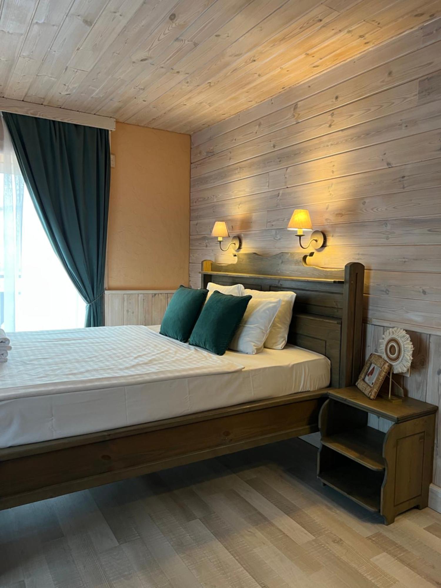 Agate Hotel Ozolnieki Екстериор снимка
