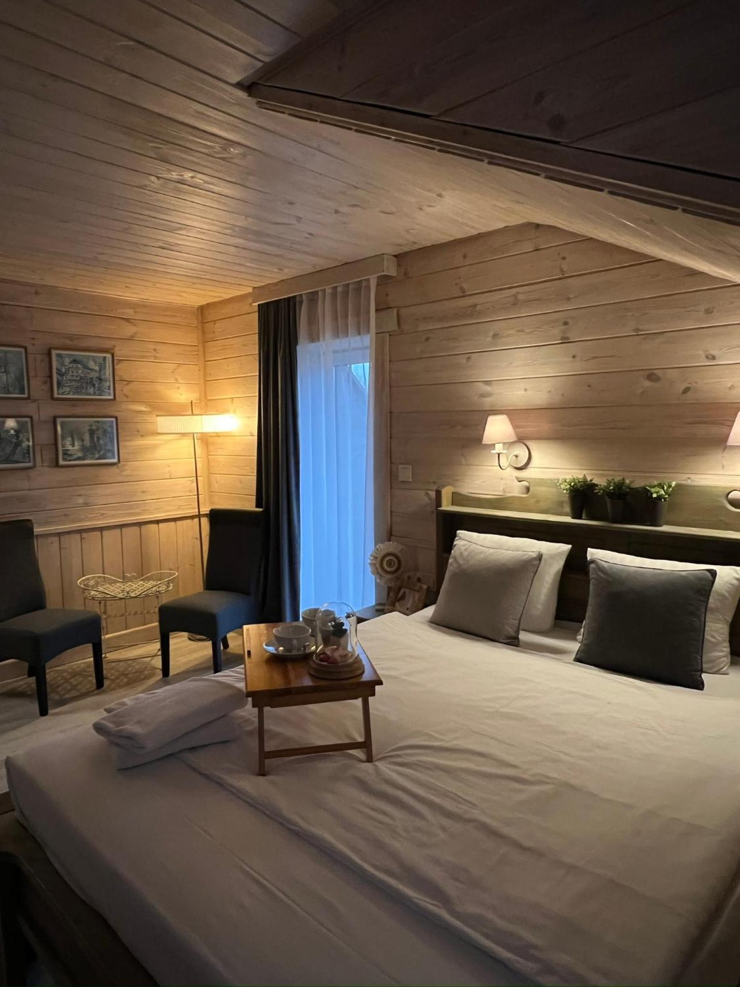 Agate Hotel Ozolnieki Екстериор снимка
