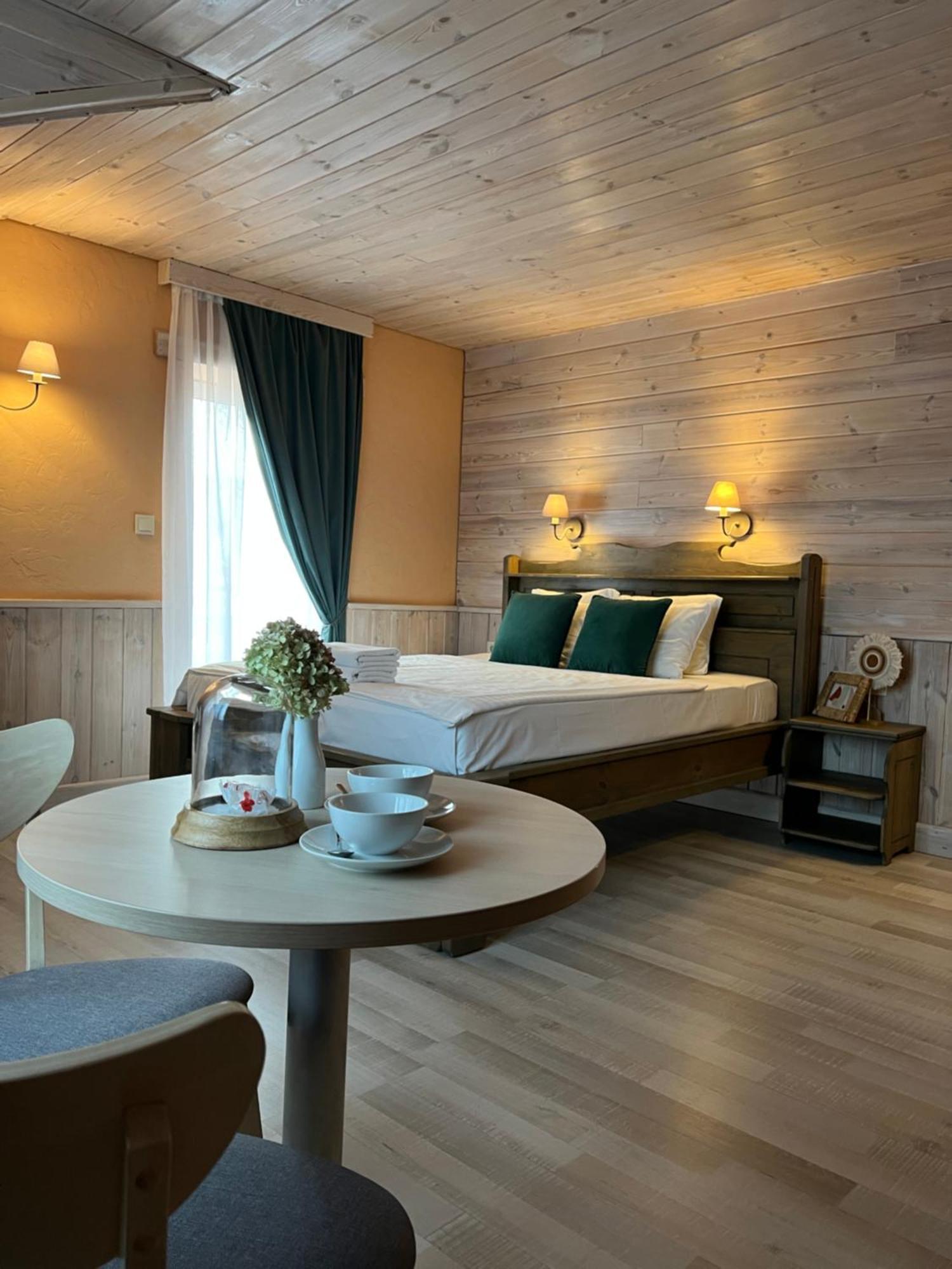 Agate Hotel Ozolnieki Екстериор снимка