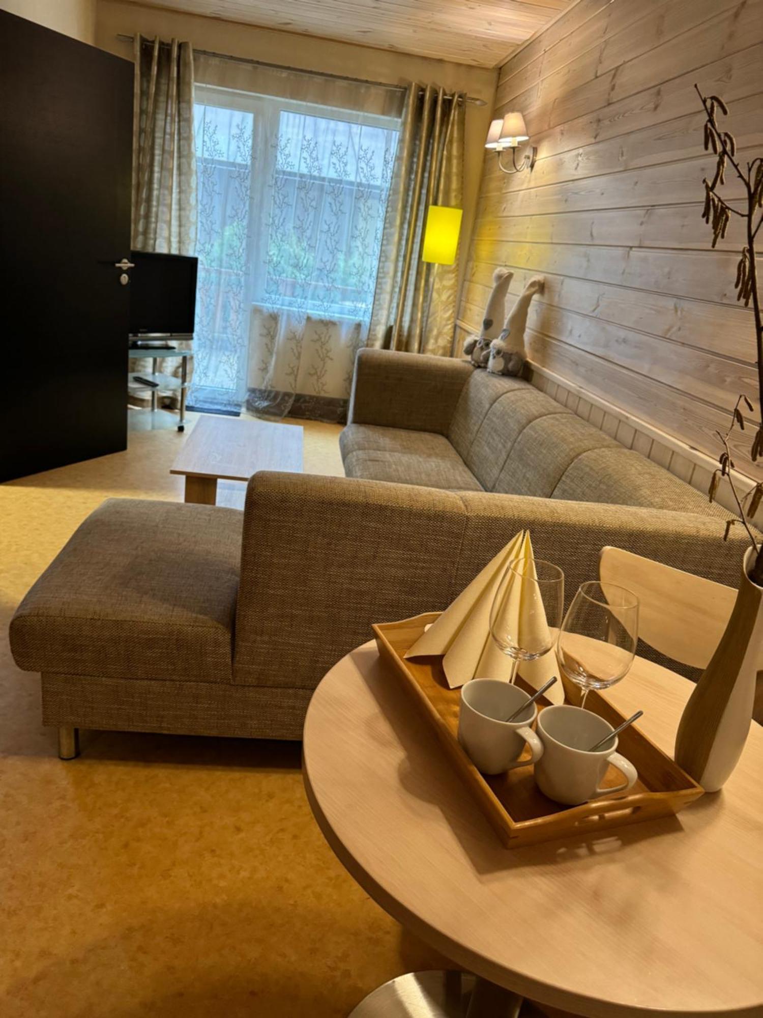 Agate Hotel Ozolnieki Екстериор снимка